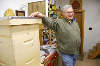 Rick Cooper, Master Beekeper of Bowdoinham, ME Rick Cooper, Master Beekeper of Bowdoinham, ME